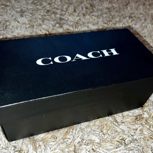 COACH Hampton FlipFlop - Picture 7 of 9